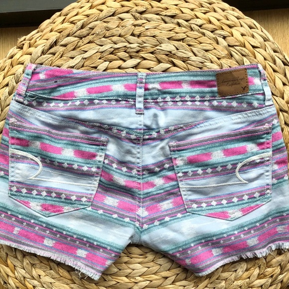 AMERICAN EAGLE STRETCH TRIBAL SHORTS - 2 - Picture 2 of 8